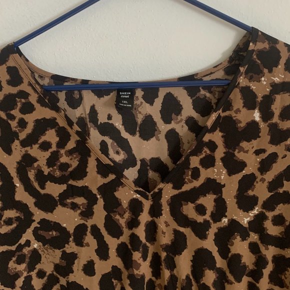 SHEIN  Plus Leopard Print Tunic - NWOT - Picture 3 of 6